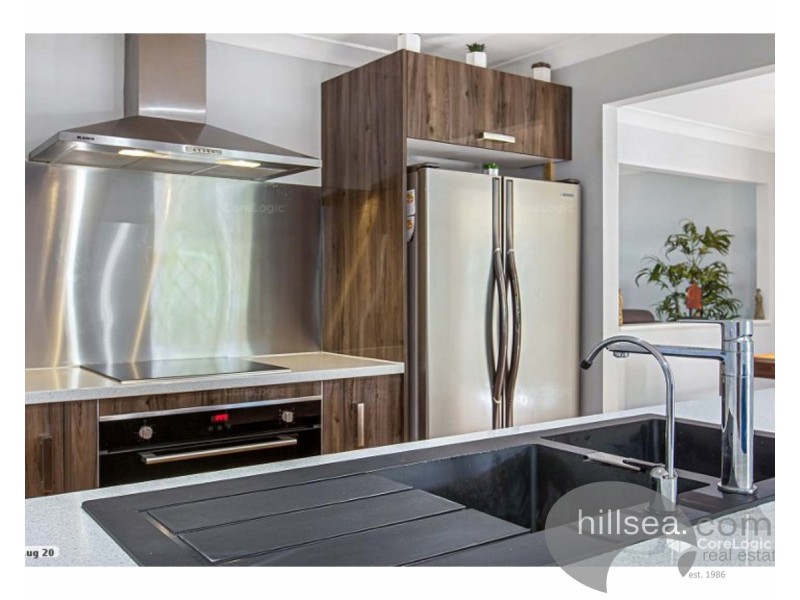 67 Melbourne Road, Arundel QLD 4214