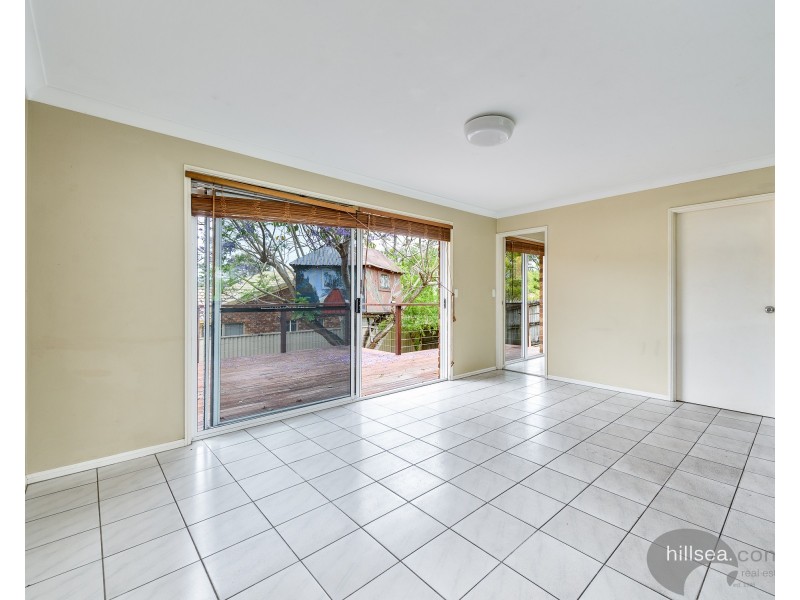 6 Arnold Palmer Drive, Parkwood QLD 4214