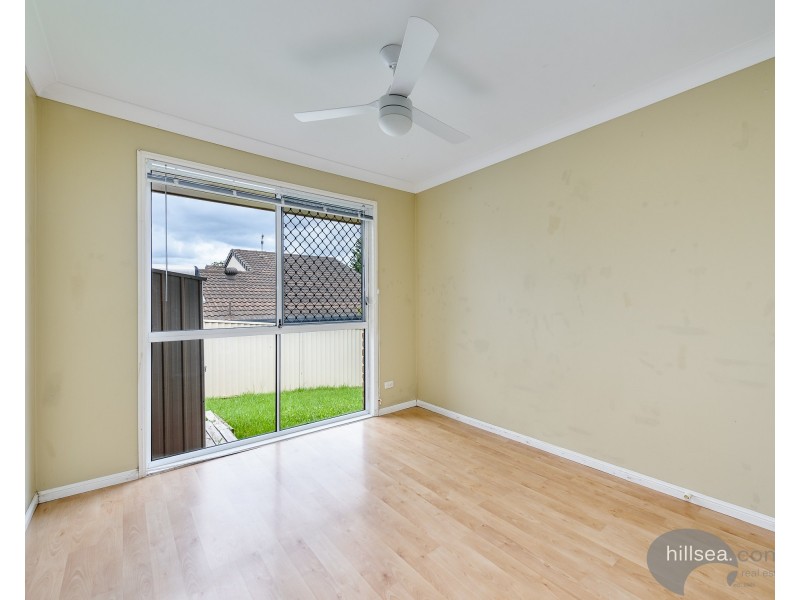 6 Arnold Palmer Drive, Parkwood QLD 4214