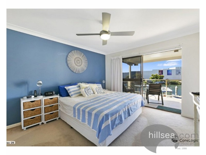 8/112 Bayview Street, Runaway Bay QLD 4216