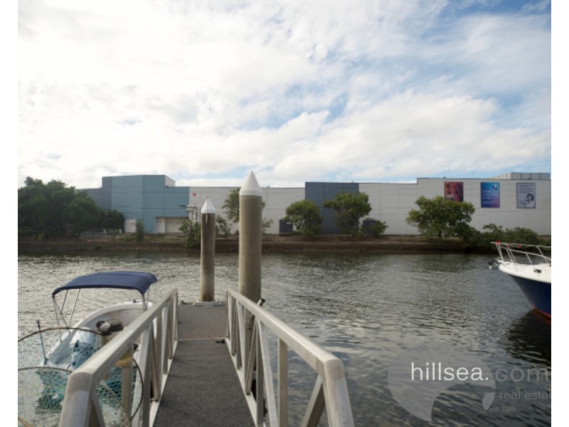 8/112 Bayview Street, Runaway Bay QLD 4216