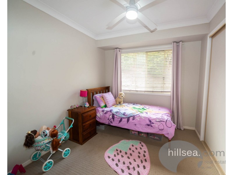 20 Pinemount Crescent, Oxenford QLD 4210