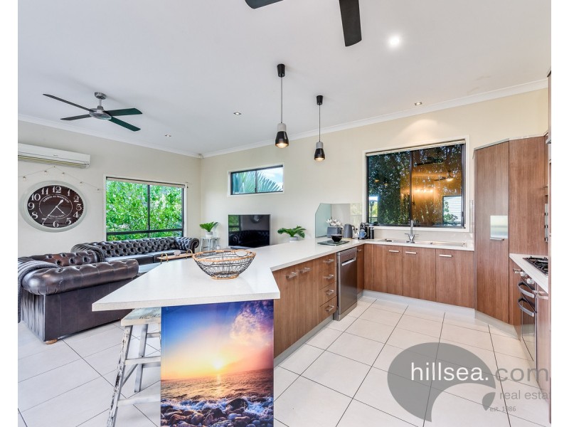 114 Ormeau Ridge Road, Ormeau Hills QLD 4208