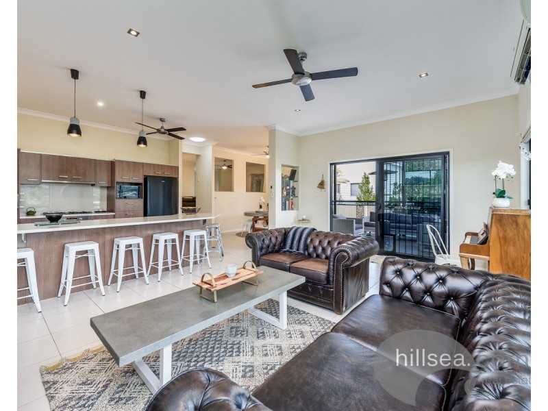 114 Ormeau Ridge Road, Ormeau Hills QLD 4208