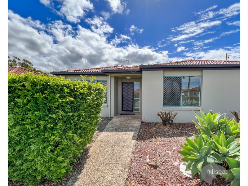 4/222 Central Street, Labrador QLD 4215