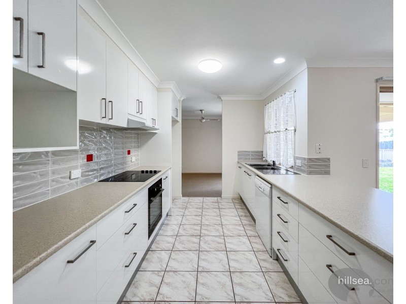 86 Inverness Way, Parkwood QLD 4214