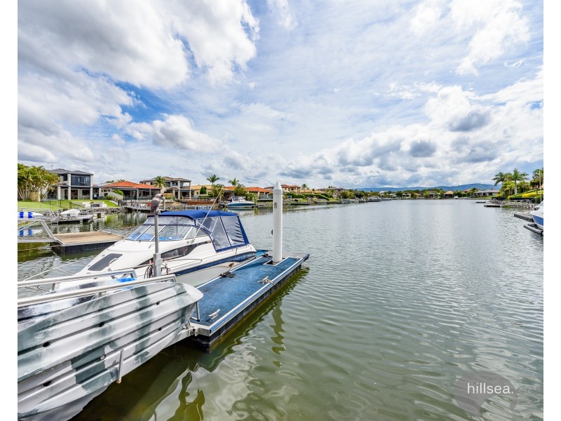 28 John Dalley Drive, Helensvale QLD 4212