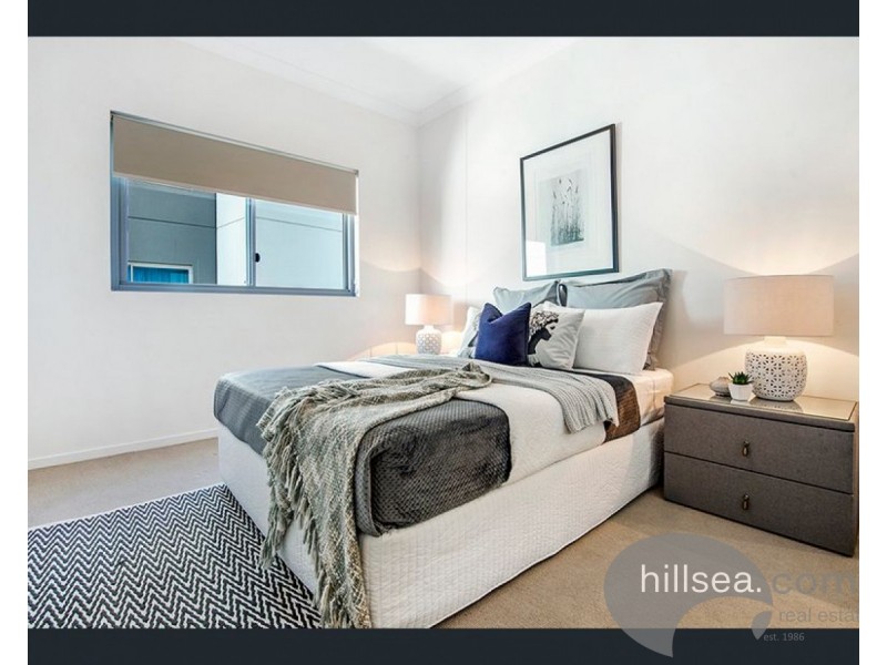 410/15 Compass Drive, Biggera Waters QLD 4216