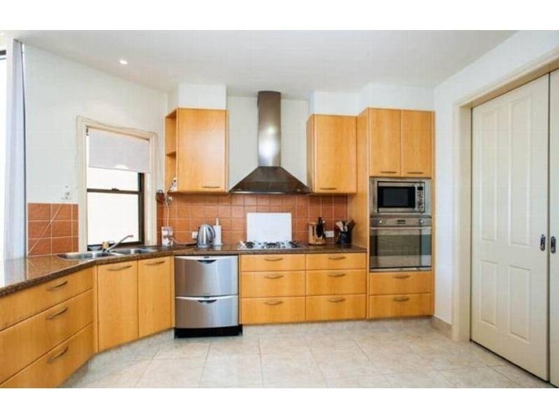 11A The Sovereign Mile, Paradise Point QLD 4216
