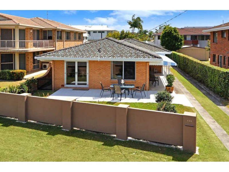 108 The Esplanade, Paradise Point QLD 4216