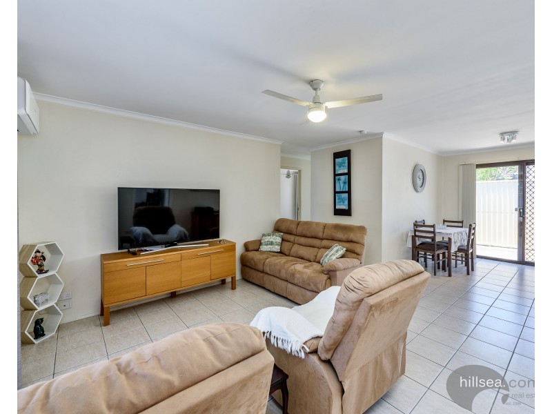 1/3 Stephenson Street, Labrador QLD 4215