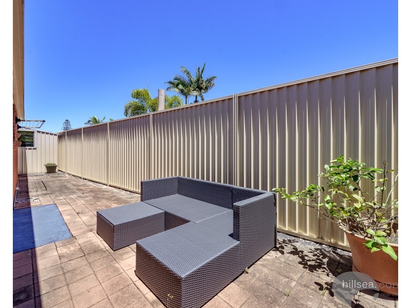1/3 Stephenson Street, Labrador QLD 4215