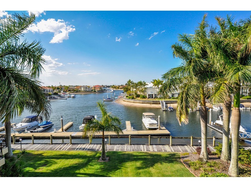 25/41A Broadwater Street, Runaway Bay QLD 4216