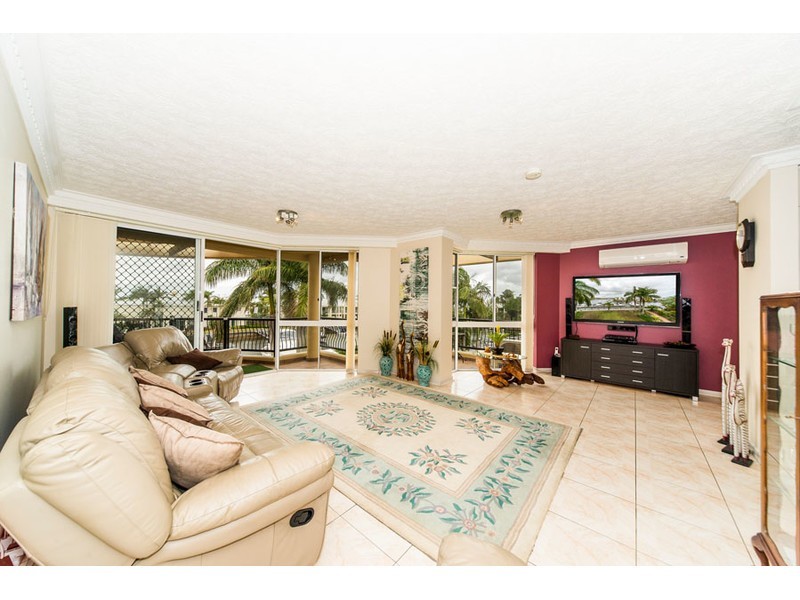 25/41A Broadwater Street, Runaway Bay QLD 4216