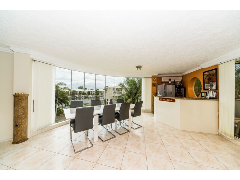 25/41A Broadwater Street, Runaway Bay QLD 4216