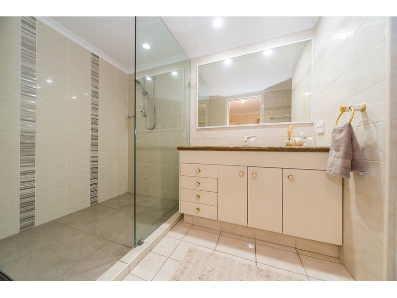 25/41A Broadwater Street, Runaway Bay QLD 4216