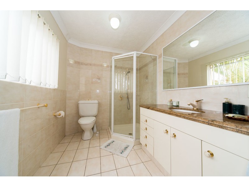 25/41A Broadwater Street, Runaway Bay QLD 4216