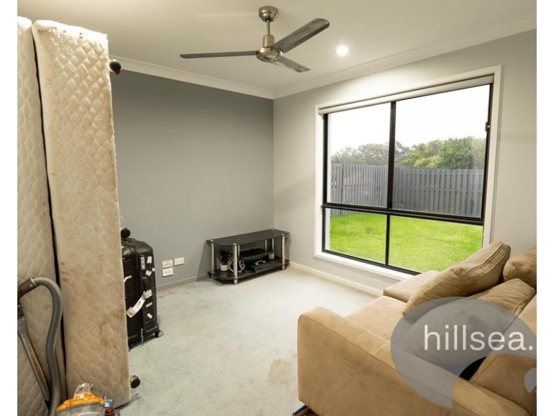 19 Amsonia Court, Arundel QLD 4214