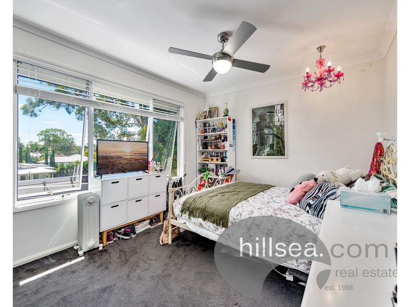 14 Akoonah Street, Hope Island QLD 4212