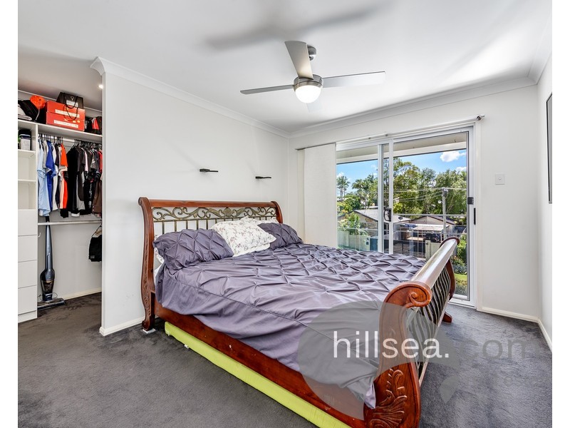 14 Akoonah Street, Hope Island QLD 4212