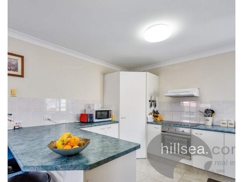 2/94 Greenacre Drive, Parkwood QLD 4214