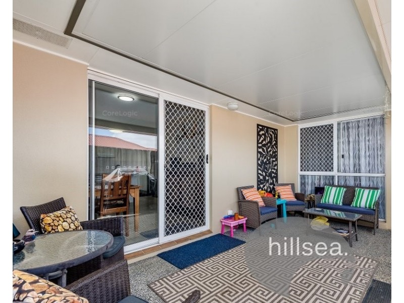 2/94 Greenacre Drive, Parkwood QLD 4214