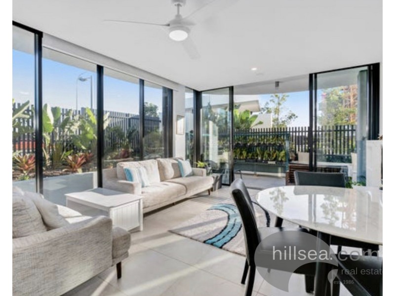 1109/1 Grant Avenue, Hope Island QLD 4212