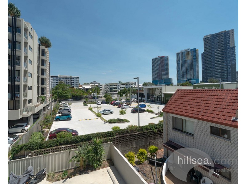 7/22 Lather Street, Southport QLD 4215