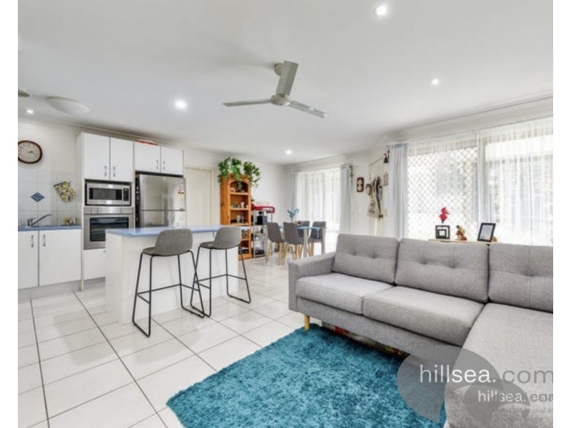 14/137 Olsen Avenue, Labrador QLD 4215