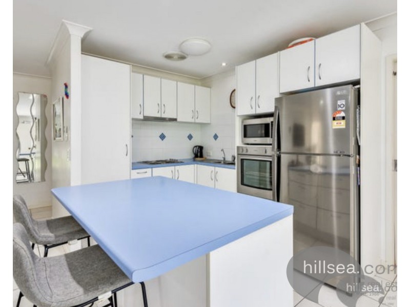 14/137 Olsen Avenue, Labrador QLD 4215