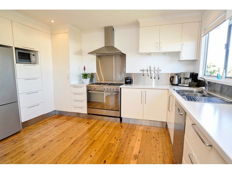 5 Bluegum Avenue, Hollywell QLD 4216