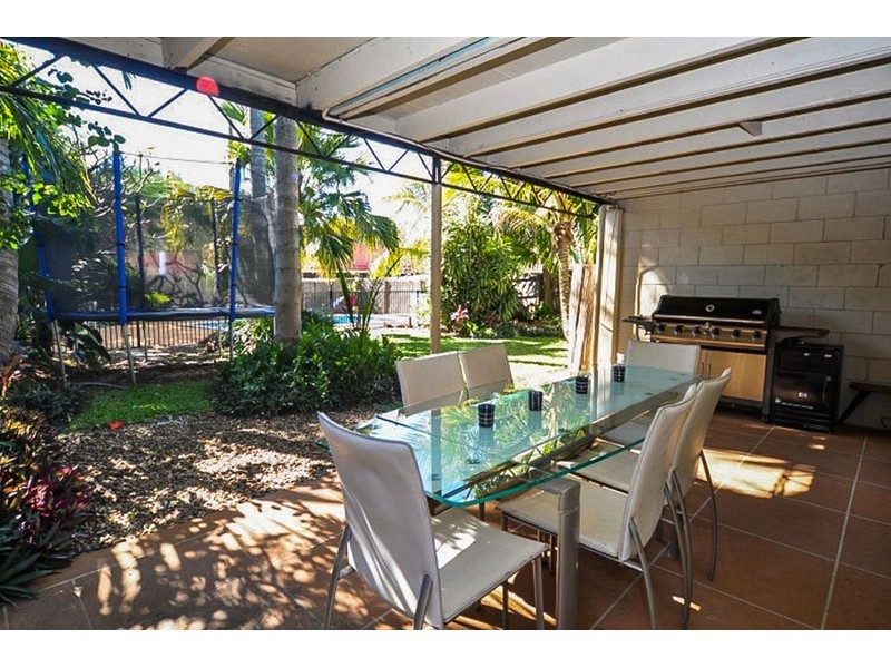 5 Bluegum Avenue, Hollywell QLD 4216