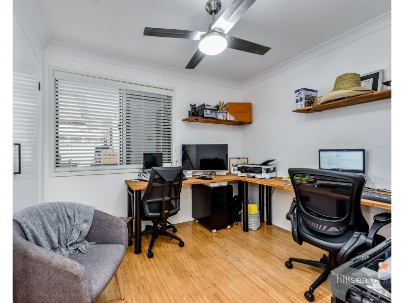 31 Lakefield Crescent, Paradise Point QLD 4216