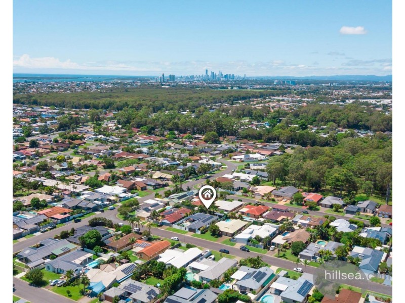 31 Lakefield Crescent, Paradise Point QLD 4216
