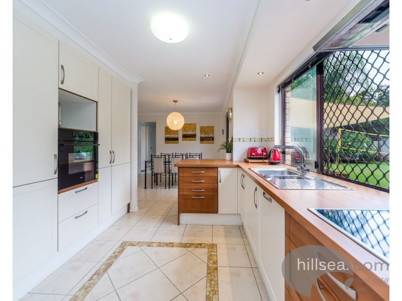 15 Hansford Road, Coombabah QLD 4216