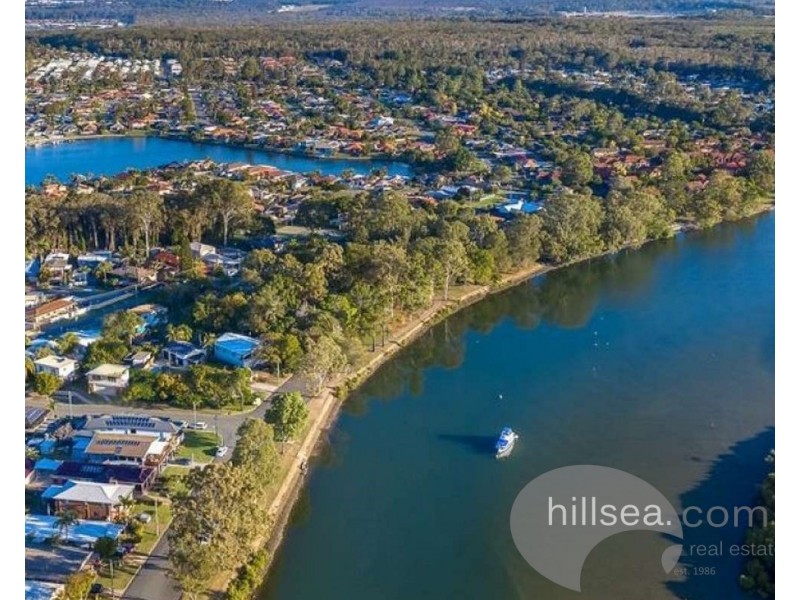 15 Hansford Road, Coombabah QLD 4216