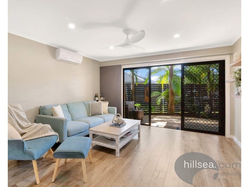 1/59 Errol Avenue, Paradise Point QLD 4216