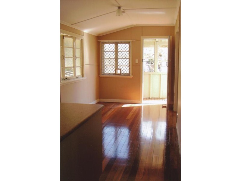 160 Turpin Road, Labrador QLD 4215