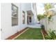 2/9 Nankeen Avenue, Paradise Point QLD 4216