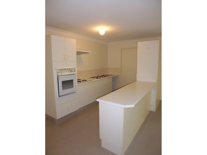 2/8 Coleridge Court, Nerang QLD 4211