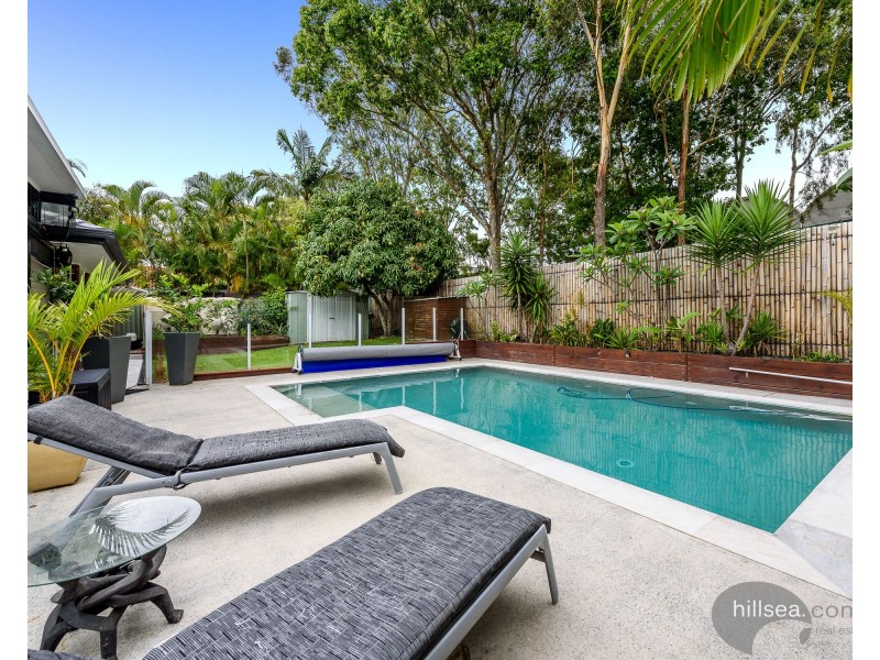 18 Fadden Close, Arundel QLD 4214