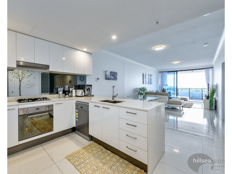 11003/5 Harbourside Court, Biggera Waters QLD 4216