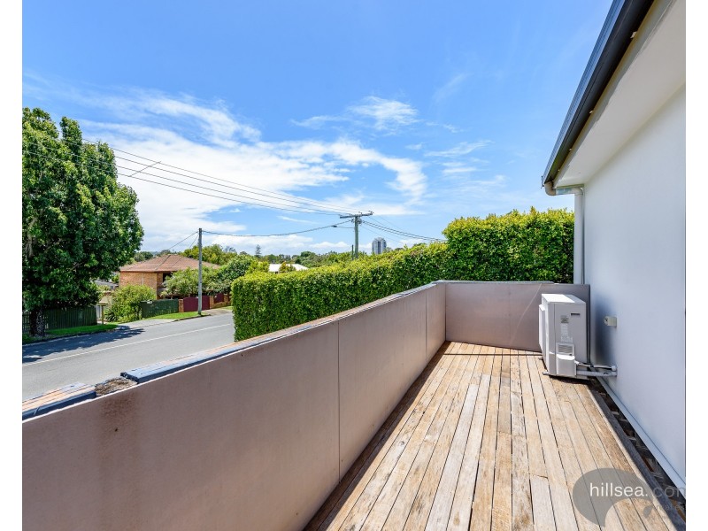 110 Robert Street, Labrador QLD 4215