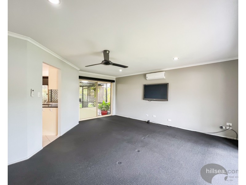 6 Whyalla Court, Helensvale QLD 4212