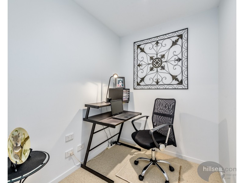 11303/5 Harbourside Court, Biggera Waters QLD 4216