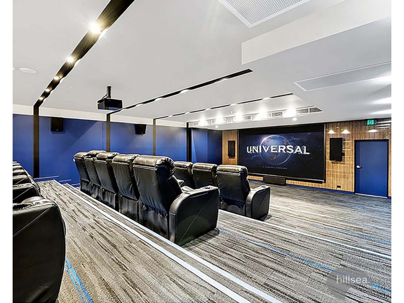 11303/5 Harbourside Court, Biggera Waters QLD 4216