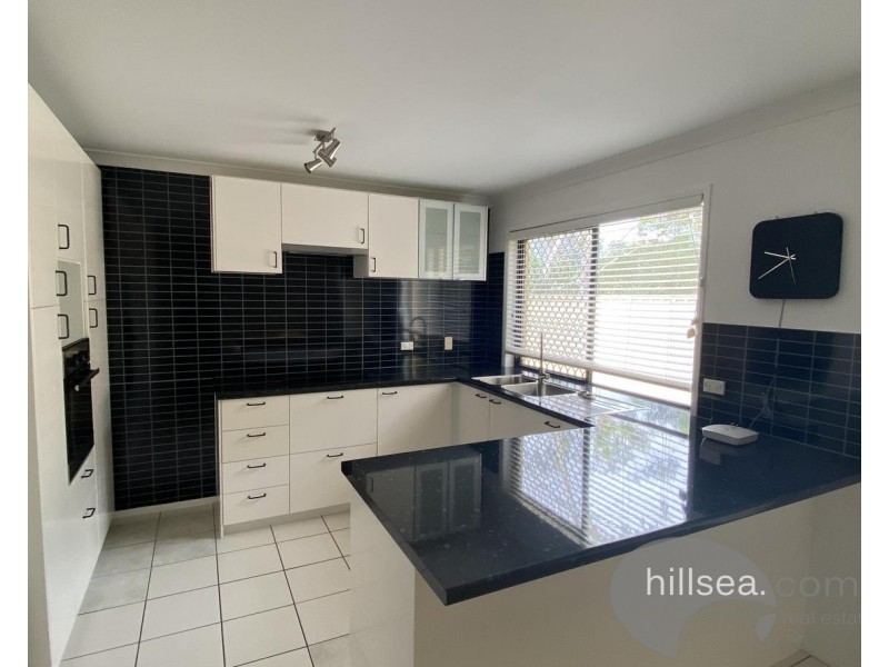 42 Christina Ryan Way, Arundel QLD 4214