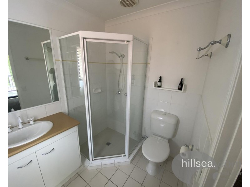 42 Christina Ryan Way, Arundel QLD 4214