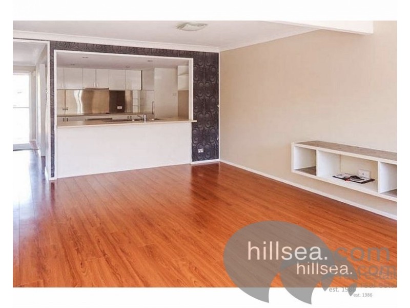 10/81 Olsen Avenue, Labrador QLD 4215