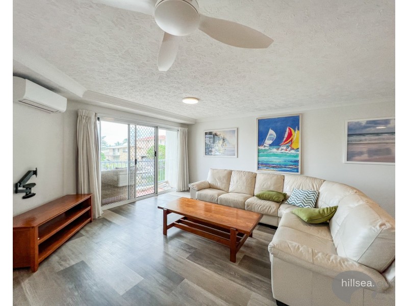 9/9 Madang Crescent, Runaway Bay QLD 4216